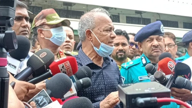 গুলিবিদ্ধ হয়েও ৩ কারবারিকে গ্রেফতার, পুলিশের প্রশংসা করে যা 
